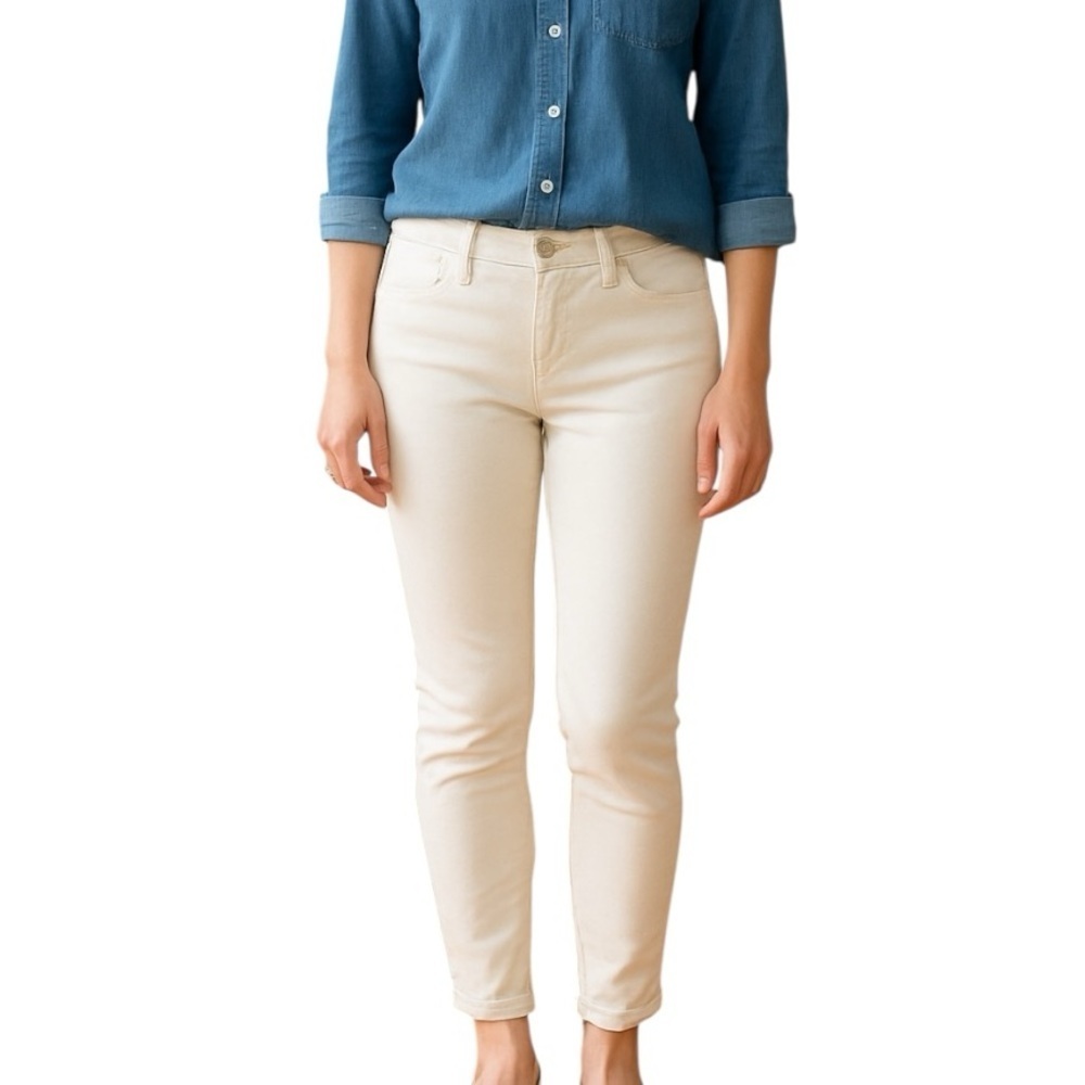 Old Navy 6 Rockstar White Mid-Rise Skinny Denim Jeans